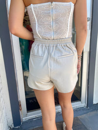 Leggy Legend Short- Taupe