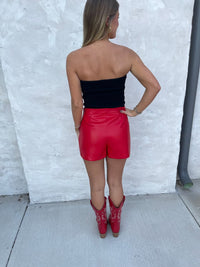 A Red-Vival Skort