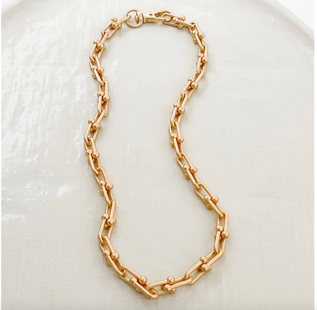 Horseshoe Chain Necklace