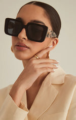 The Marisa Sunglasses - Amber Tort