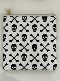 Holly Skull Accessory Bag