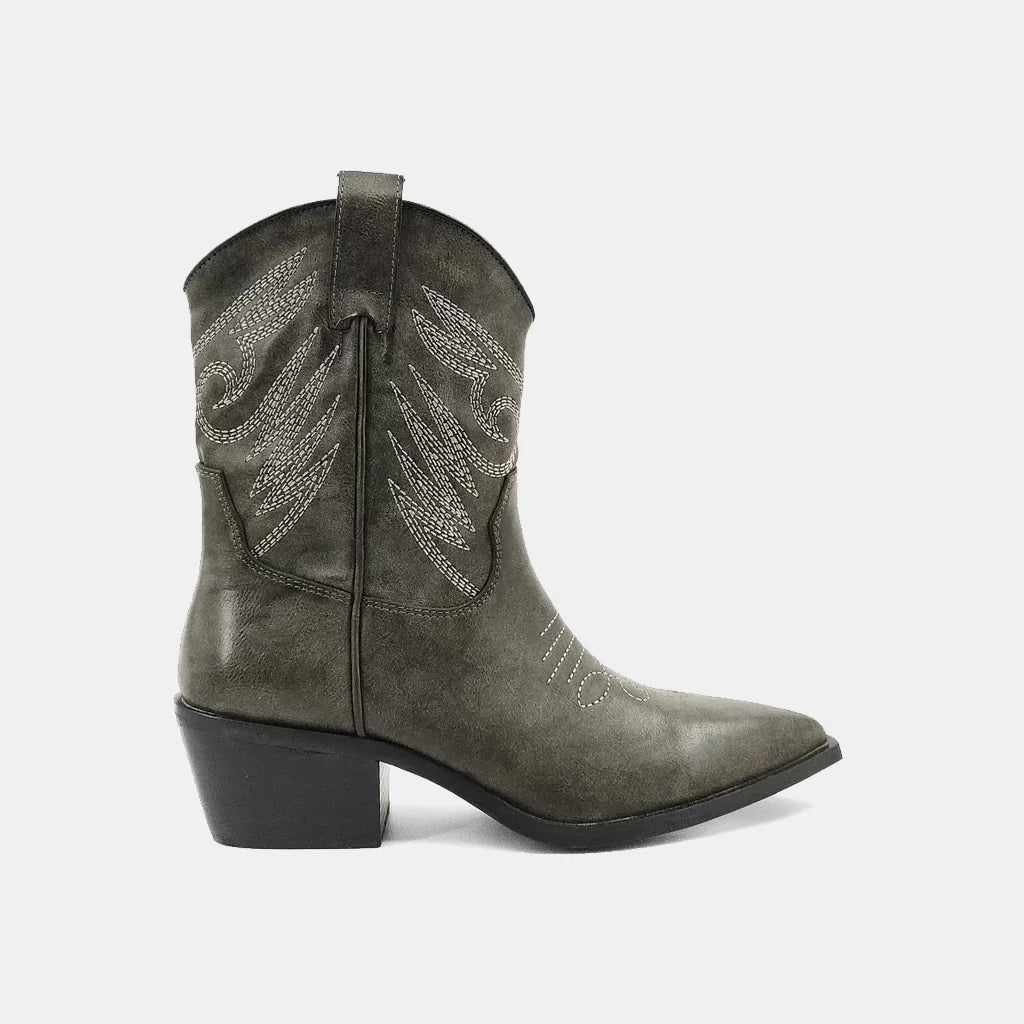 Zahara Short Cowboy Boot