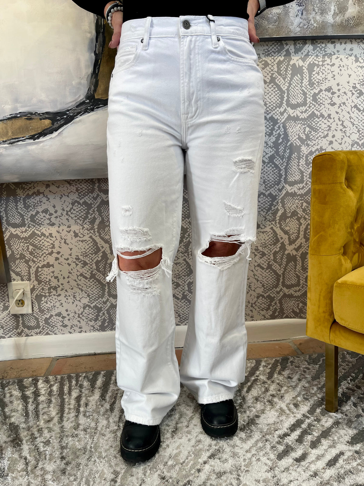 The Logan Jean - White Denim